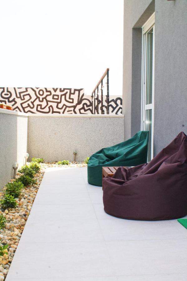 Cozy Seaside Apartment With Pool & Terrace Split Ngoại thất bức ảnh